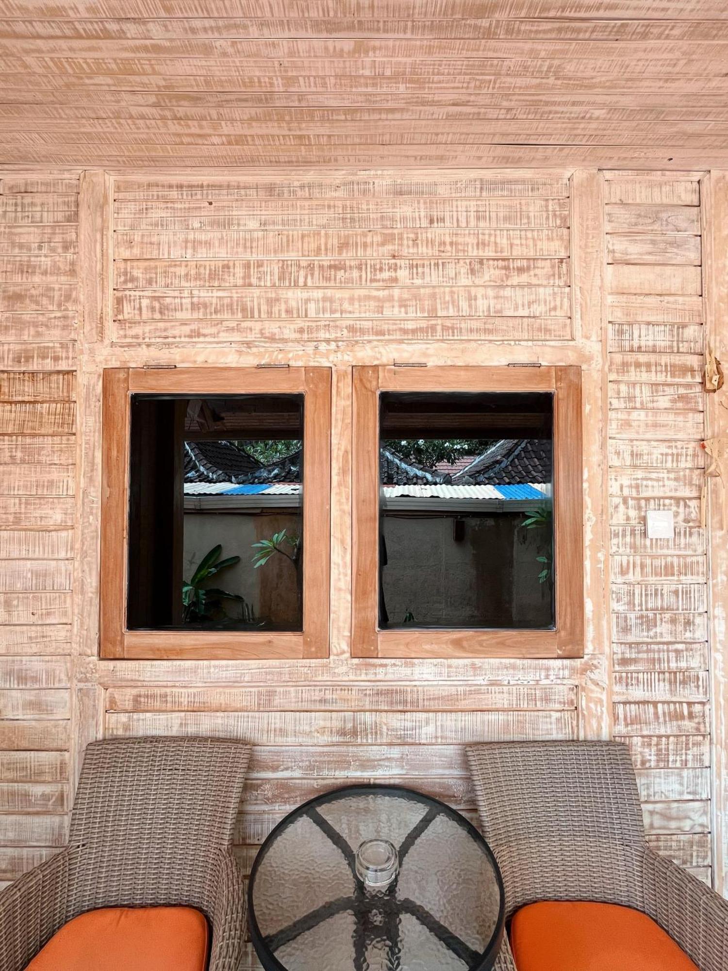 Sari Gili Bungalow Gili Air Esterno foto