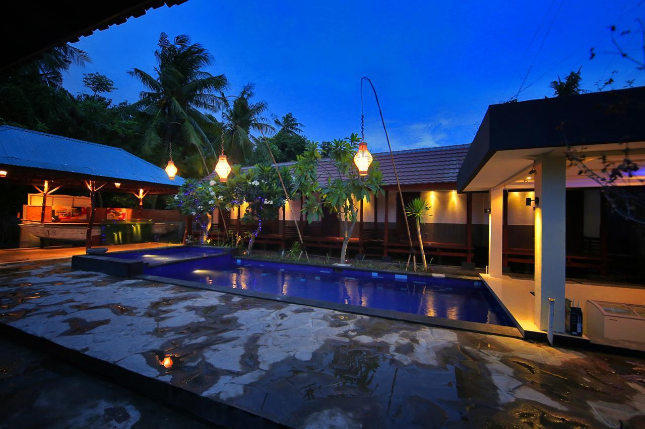 Sari Gili Bungalow Gili Air Esterno foto