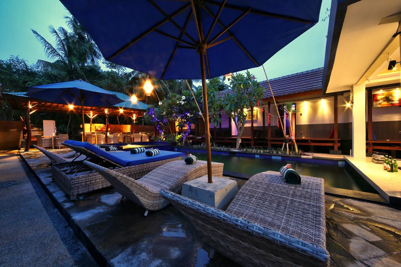 Sari Gili Bungalow Gili Air Esterno foto