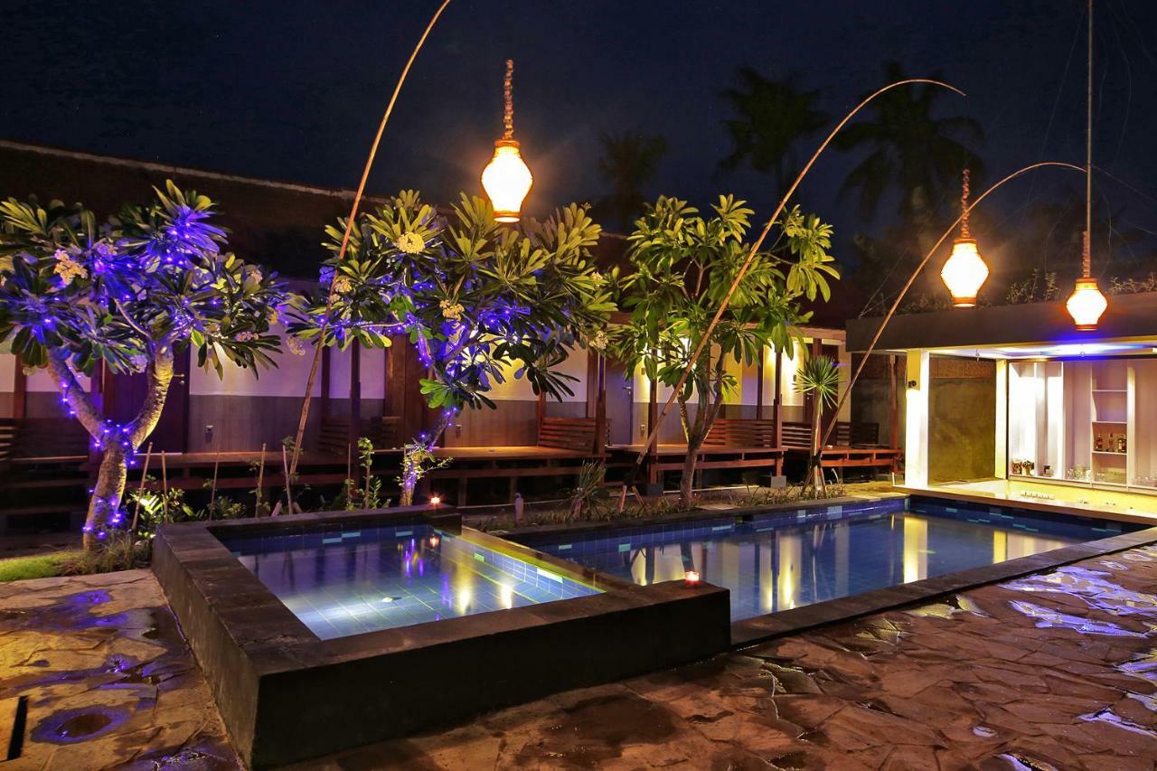 Sari Gili Bungalow Gili Air Esterno foto
